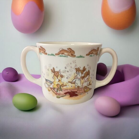 Bunnykins Hug A Mug Bunnies Blowing Bubbles NEW No Box 2 Handles ROYAL DOULTON.  - Picture 12 of 16